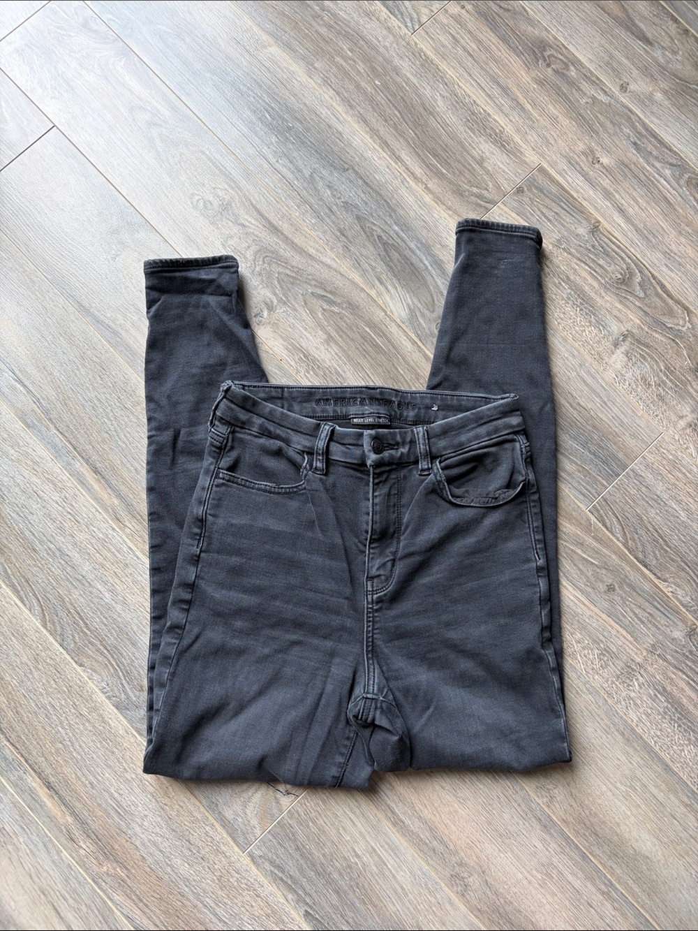 American Eagle Outfitters Black Skinny Jeans - Picture 2 of 8